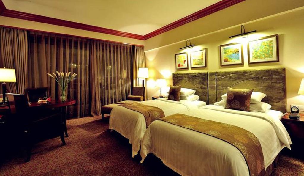 New Century Grand Hotel ไคเฟิง ภายนอก รูปภาพ