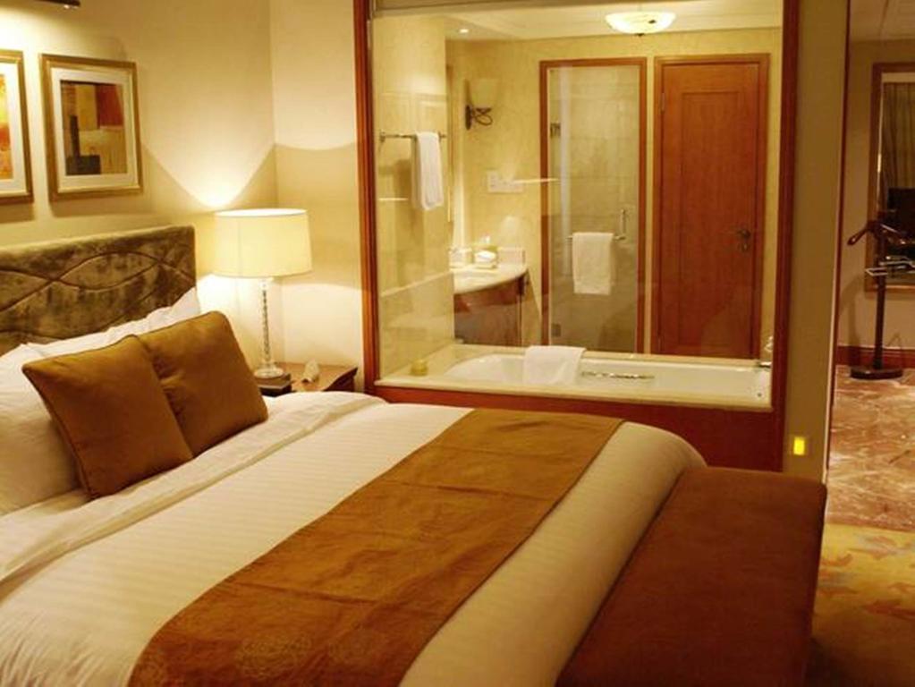 New Century Grand Hotel ไคเฟิง ภายนอก รูปภาพ
